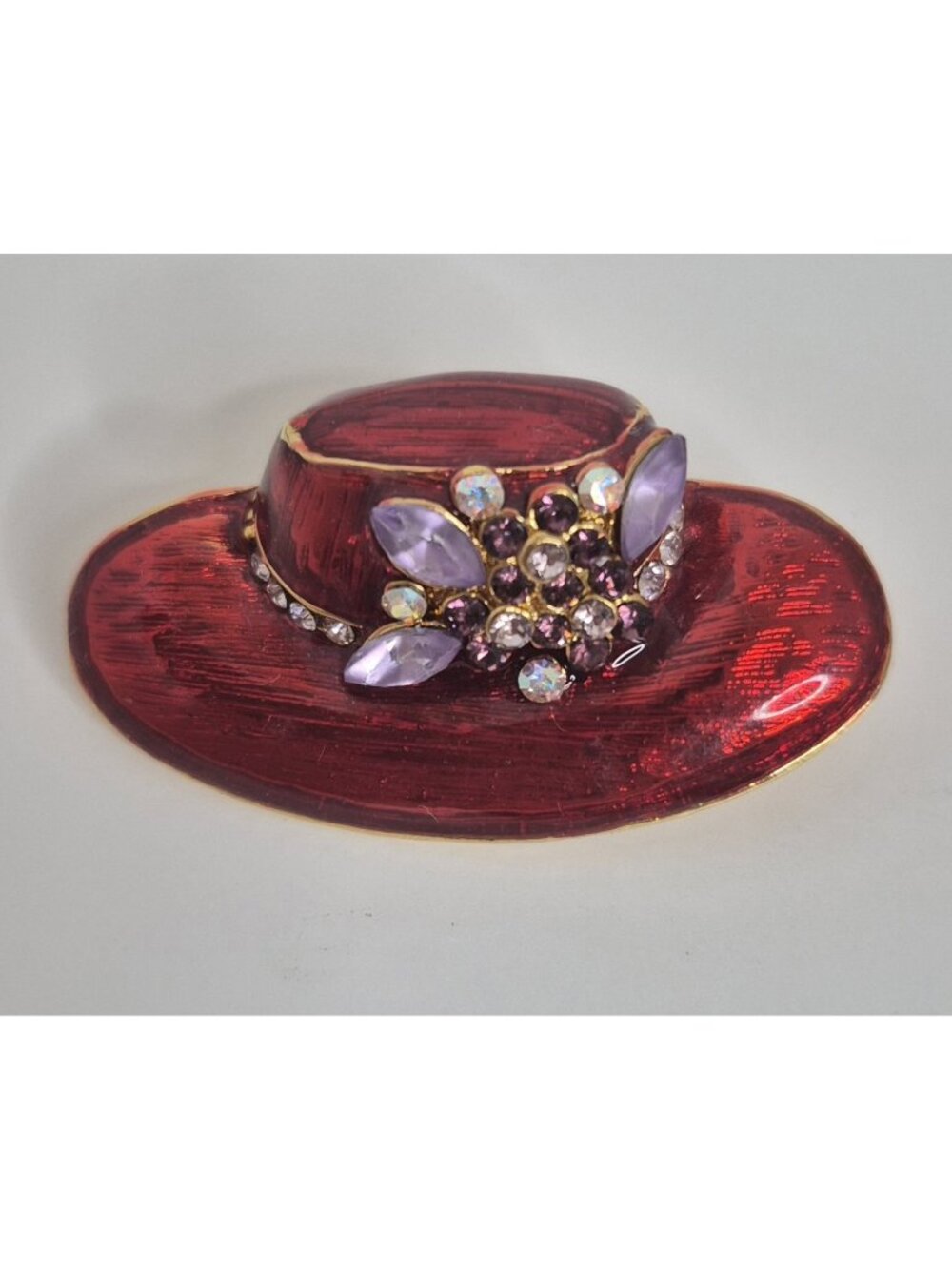 VTG Red Hat Enamel Purple Clear Rhinestones Brooch Pin Society Club Socialite